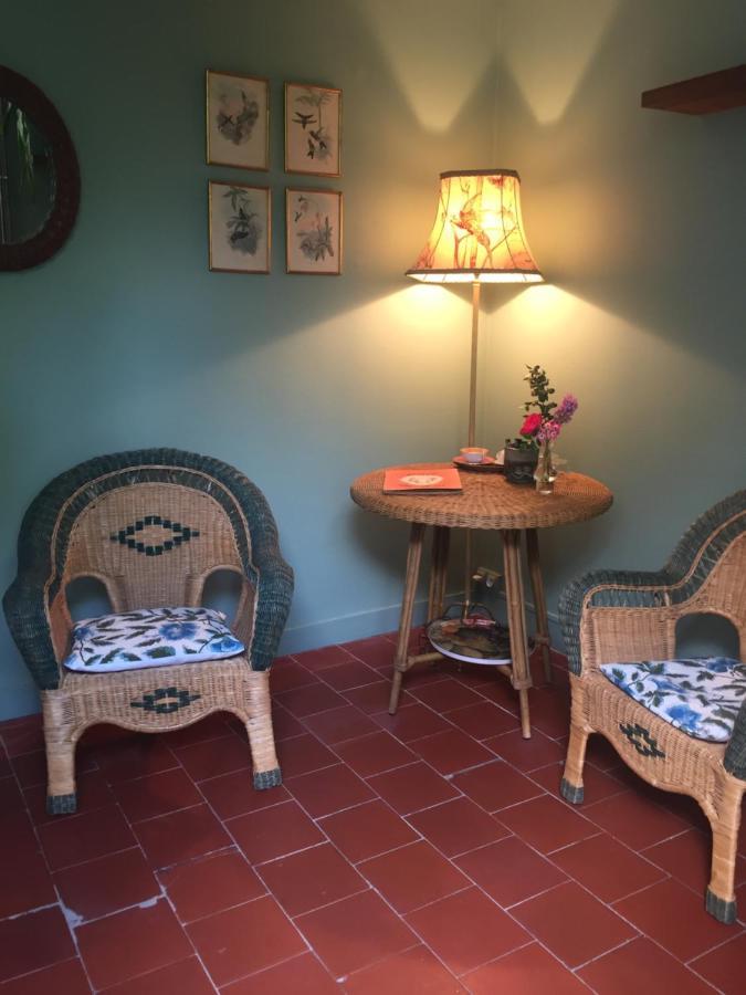 Damechouette Bed & Breakfast Pujols  Ngoại thất bức ảnh