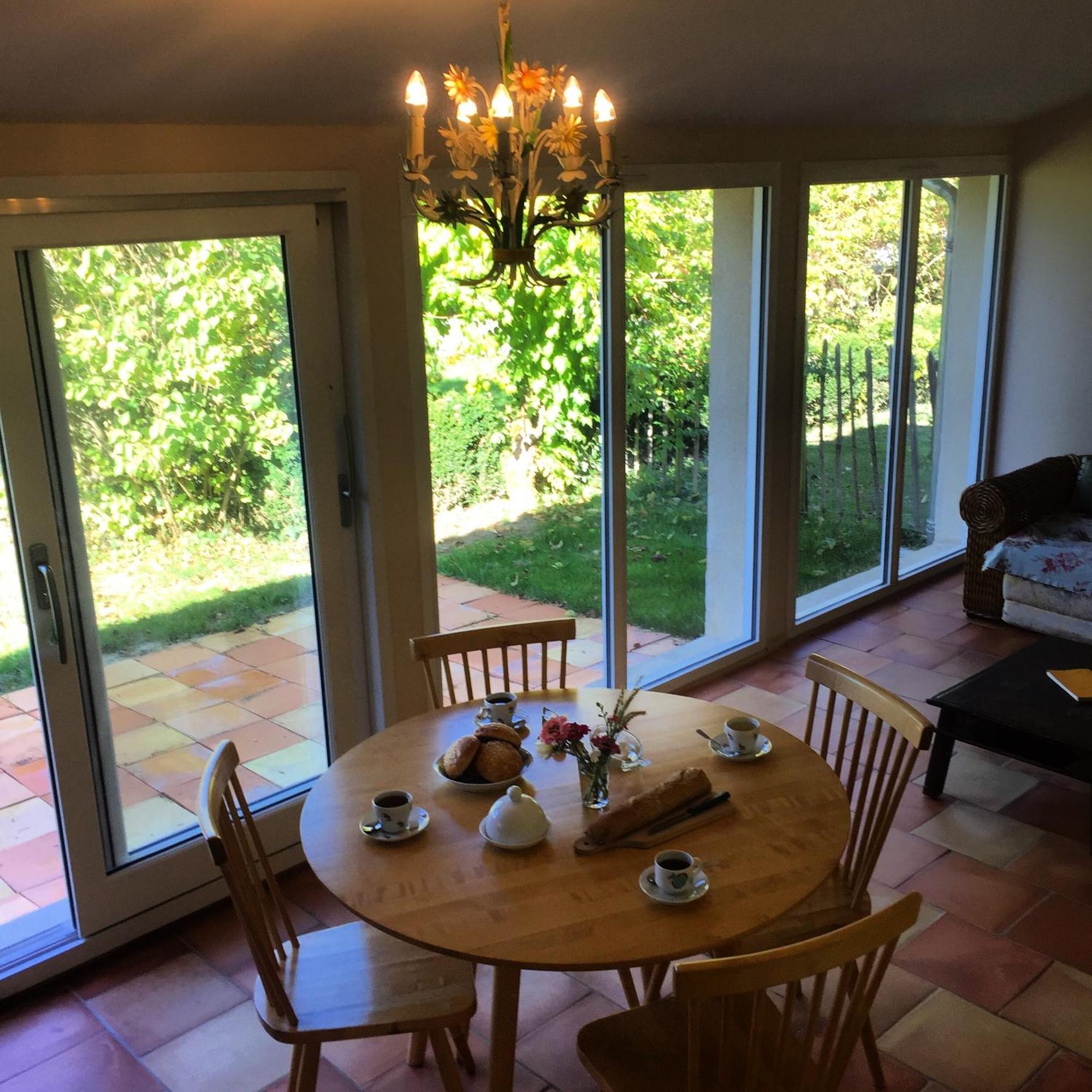 Damechouette Bed & Breakfast Pujols  Ngoại thất bức ảnh